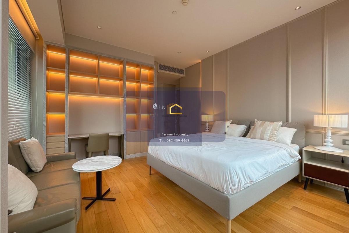 For Rent Fully furnished Duplex 3 bedrooms, 3 bathrooms Sindhorn Residence